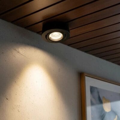 plafon semi embutido movil redondo negro Ø10cm línea vedia