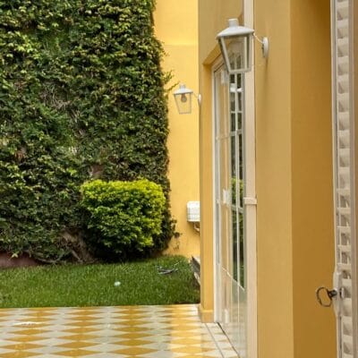 farol trapezoidal con base cruceta blanco linea faroles