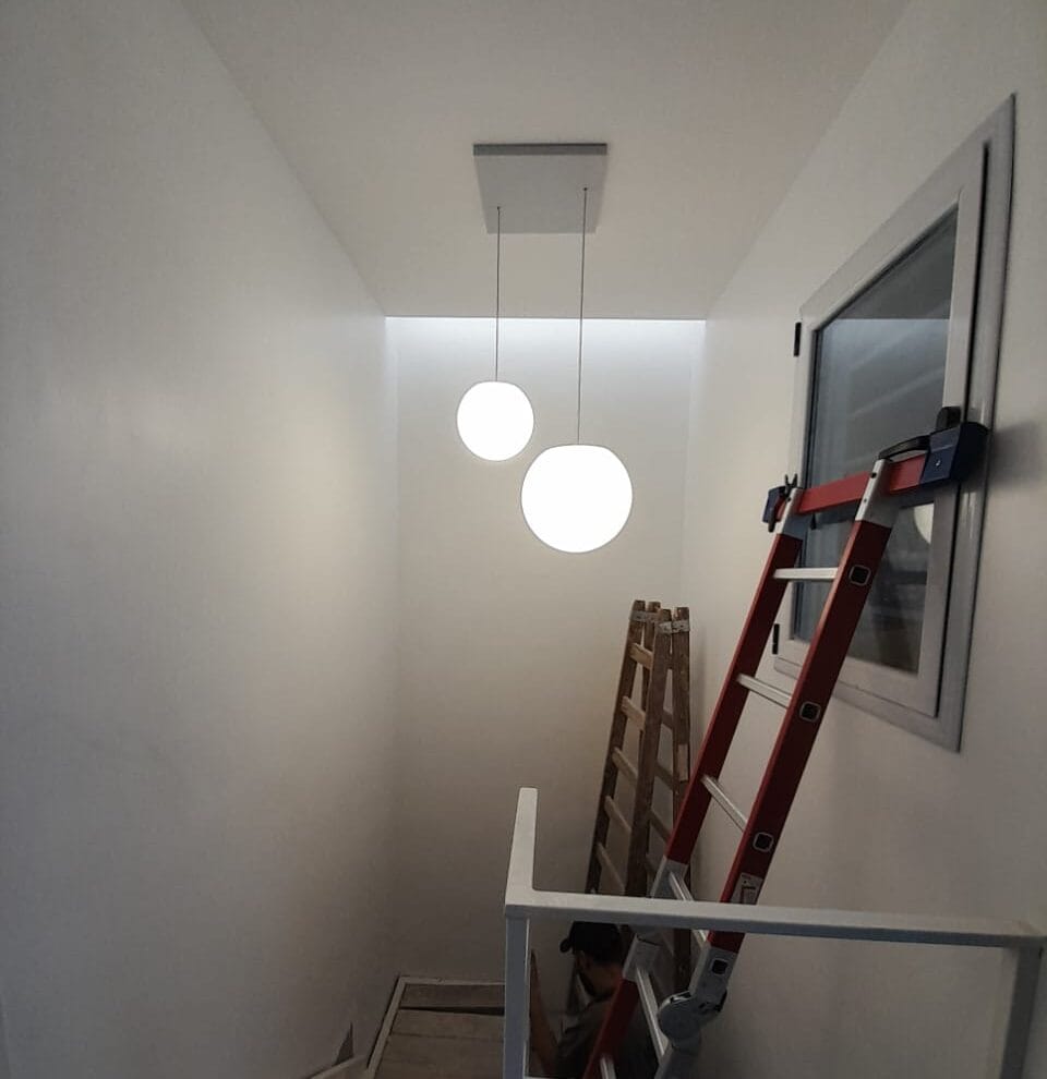 colgante esfera polietileno 35 cm para e27 exterior