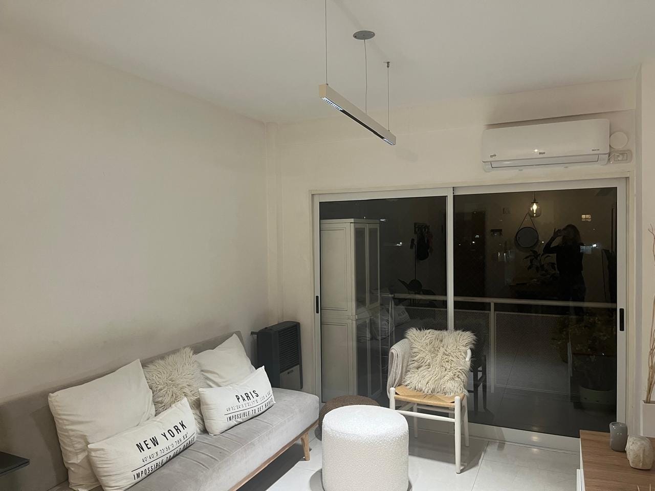 suspendido lineal "focus 24w" 114 cm 4000k blanco con negro pr