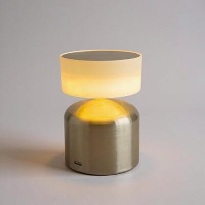 lámpara de mesa aura dorada touch inalambrica usb (copia)